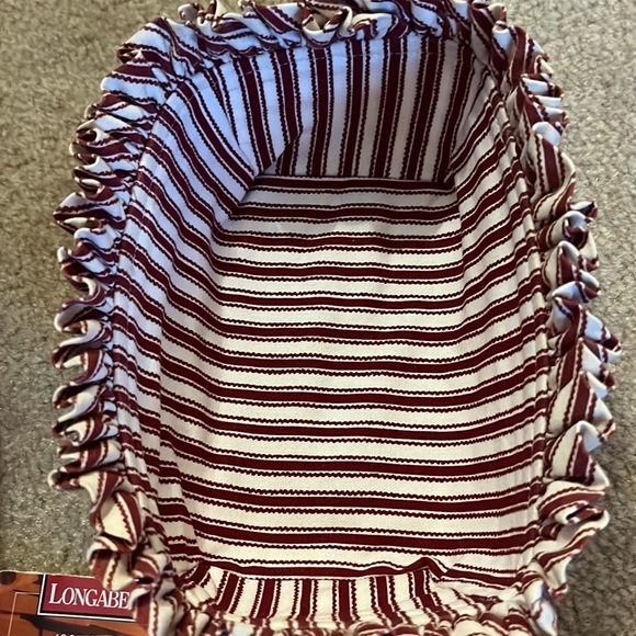 Longaberger Sweetheart Basket - Picture 5 of 11